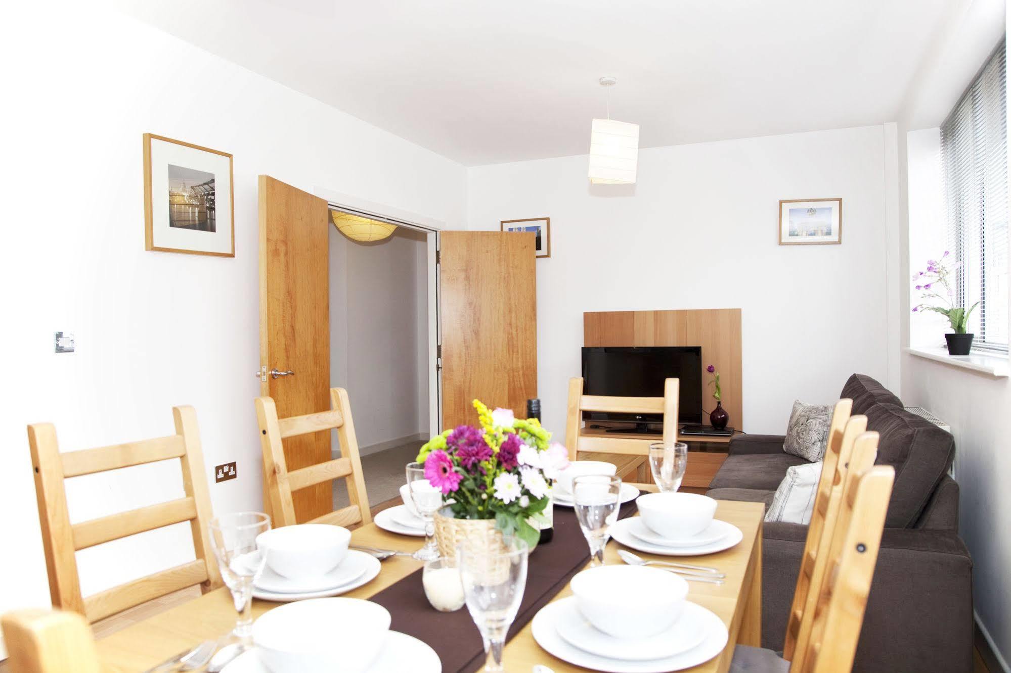 Beautiful 4-Bedroom Flat In London Bridge/Borough! Extérieur photo