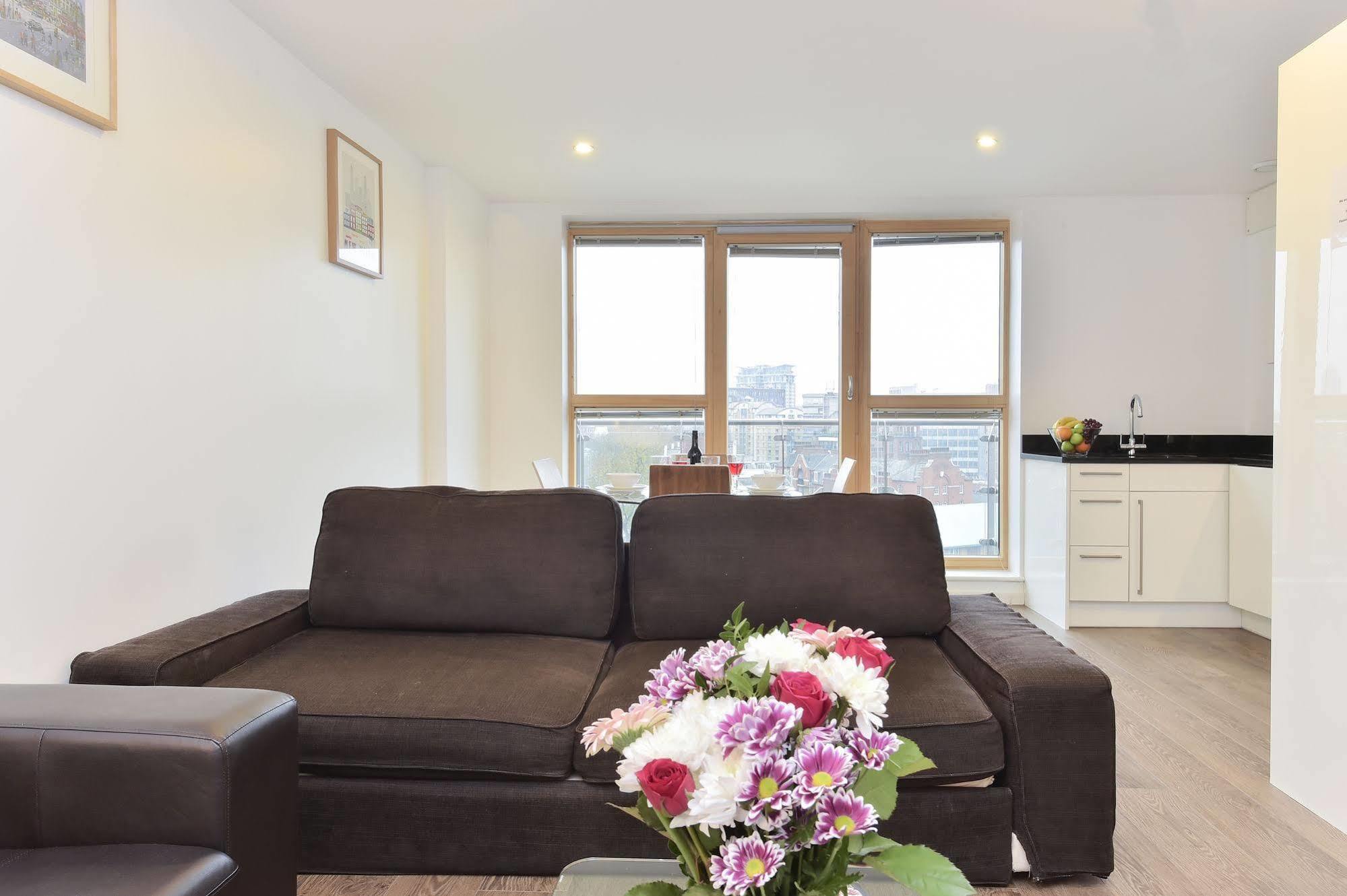 Beautiful 4-Bedroom Flat In London Bridge/Borough! Extérieur photo