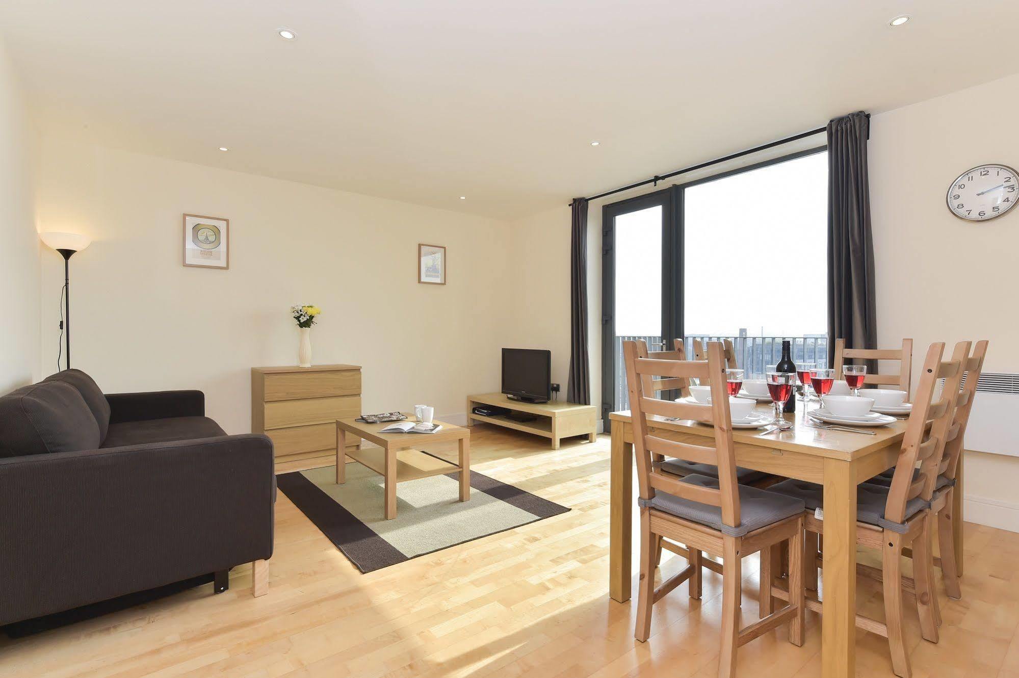 Beautiful 4-Bedroom Flat In London Bridge/Borough! Extérieur photo